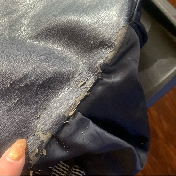 Lululemon Athletica back pack - Picture 9 of 11